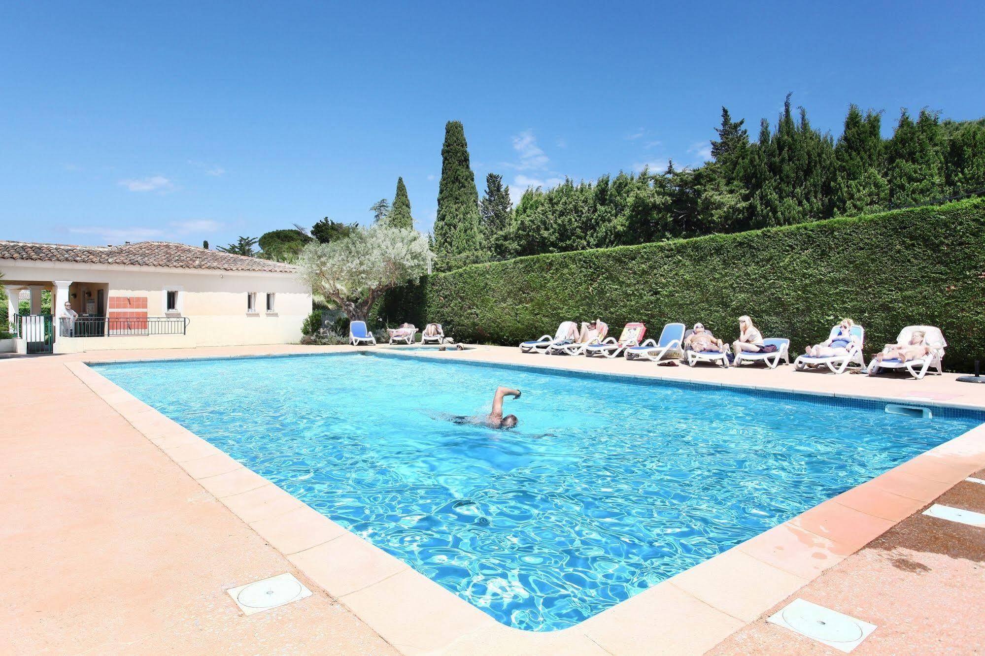 Odalys Residence Clos Bonaventure Gassin Εξωτερικό φωτογραφία